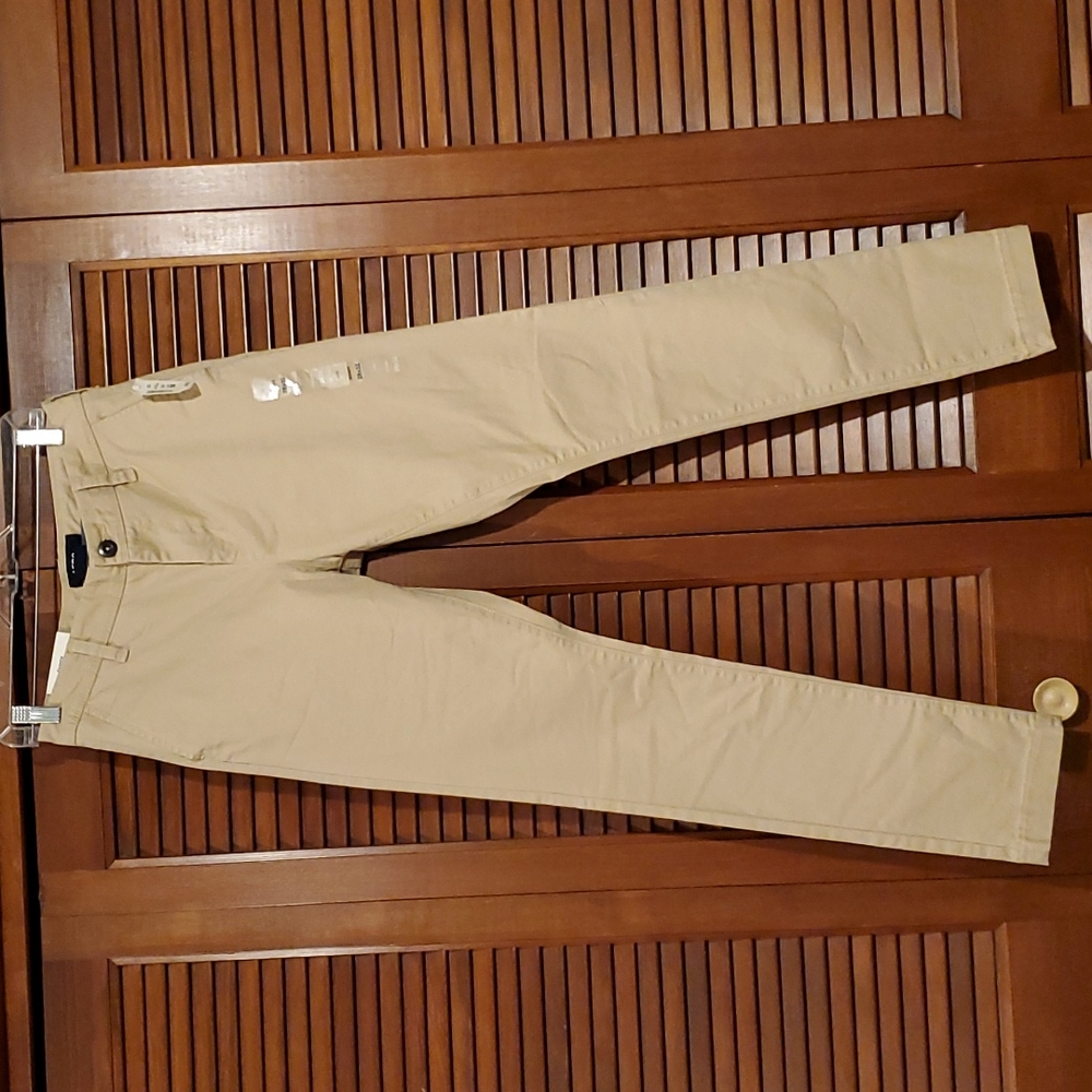 NWT Aero skinny jeans